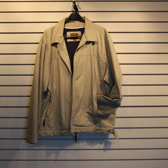 Men's Jacket - Picture 2 of 3